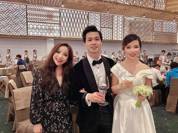 Nghi vấn vợ Công Phượng đã có tin vui, mang bầu chừng 5 tháng