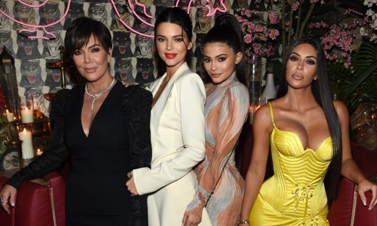 Gia đình Kim Kardashian vi phạm lệnh phong tỏa chống Covid-19