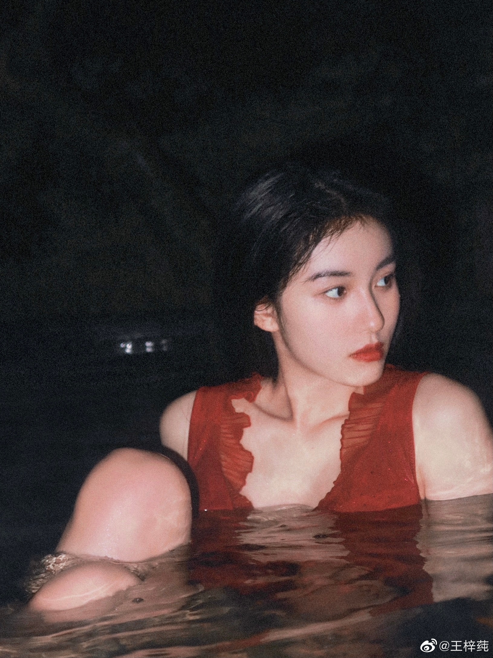 Loạt ảnh đẹp mê mẩn của Vương Tử Thuần - tân Tiểu Long Nữ Thần điêu đại hiệp phiên bản 2022 - Ảnh 3