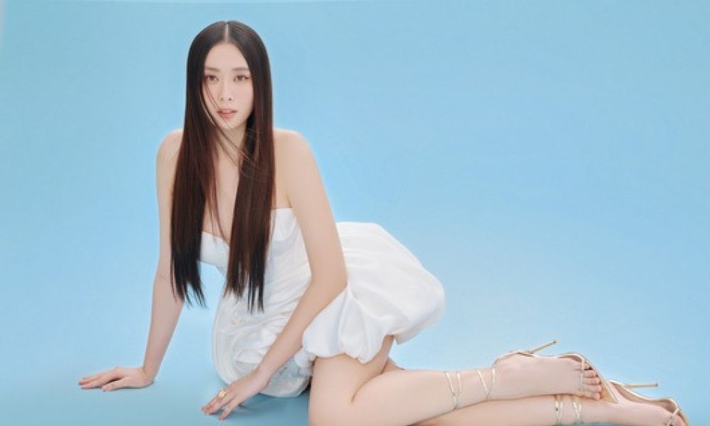 Học vấn khủng của tân hoa hậu Ban Mai: Du học Mỹ, là trợ lý Hoa hậu Hoàn vũ Catriona Gray