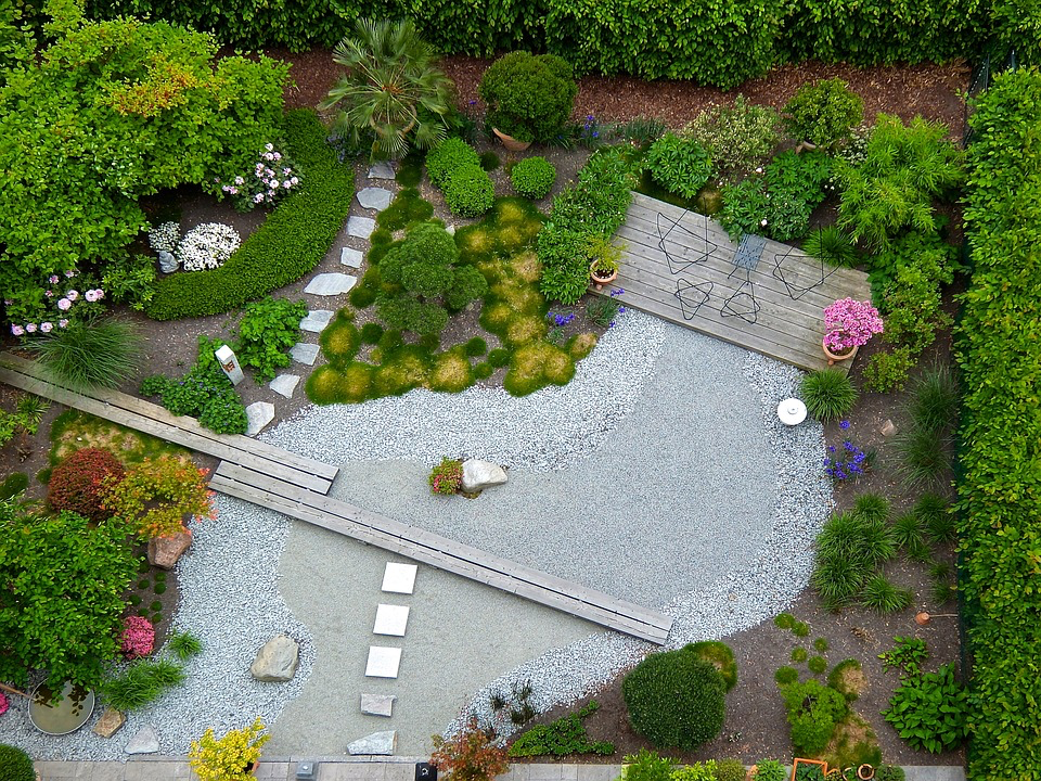 Xác định diện tích, hình dáng khu vườn là điều cần thiết để có khu vườn đẹp.