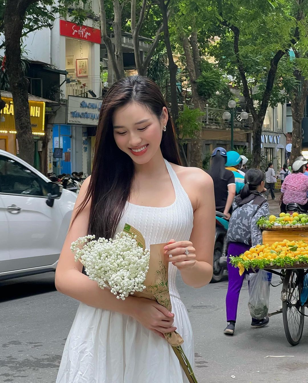 Nàng hậu cũng 