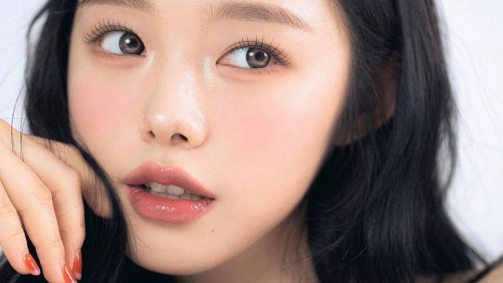 Sự khác biệt giữa tẩy da chết vật lý và hóa học