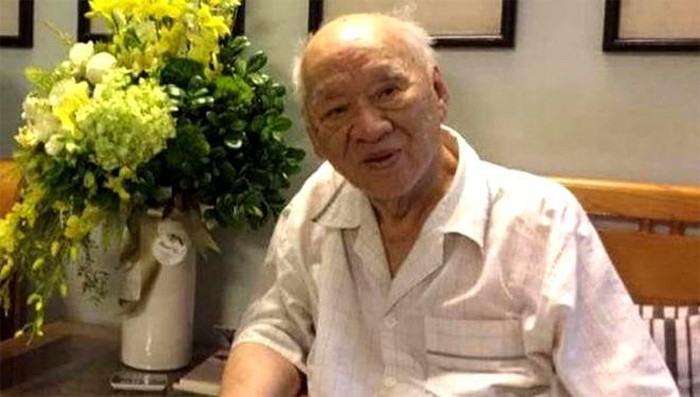 Nhà văn Vũ Tú Nam qua đời ở tuổi 92.
