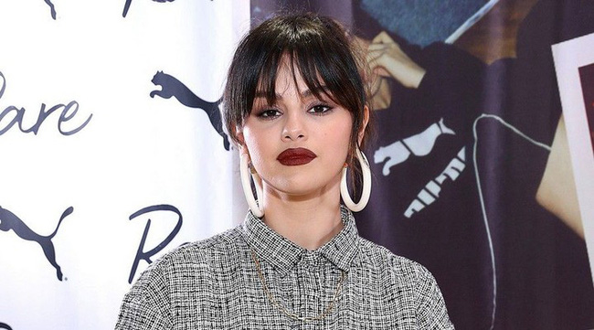 Selena Gomez đóng phim kinh dị