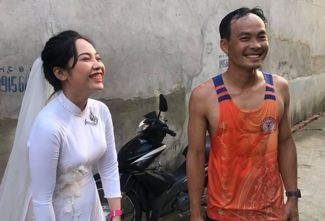 Không áo vest, cà vạt, chú rể Thanh Hóa chạy bộ 19km trong ngày trọng đại.