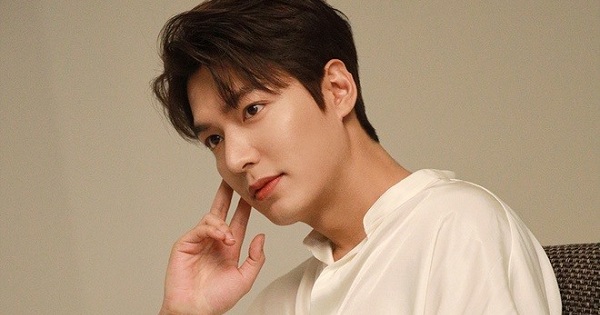 Lee Min Ho tiết lộ mẫu bạn gái lí tưởng, netizen rầm rộ 'Đúng chồng em đang miêu tả em rồi'