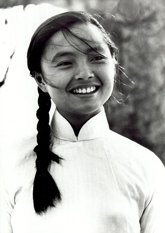 Điều ít biết về diễn viên gốc Việt đầu tiên đóng chính phim Hollywood - Ảnh 4