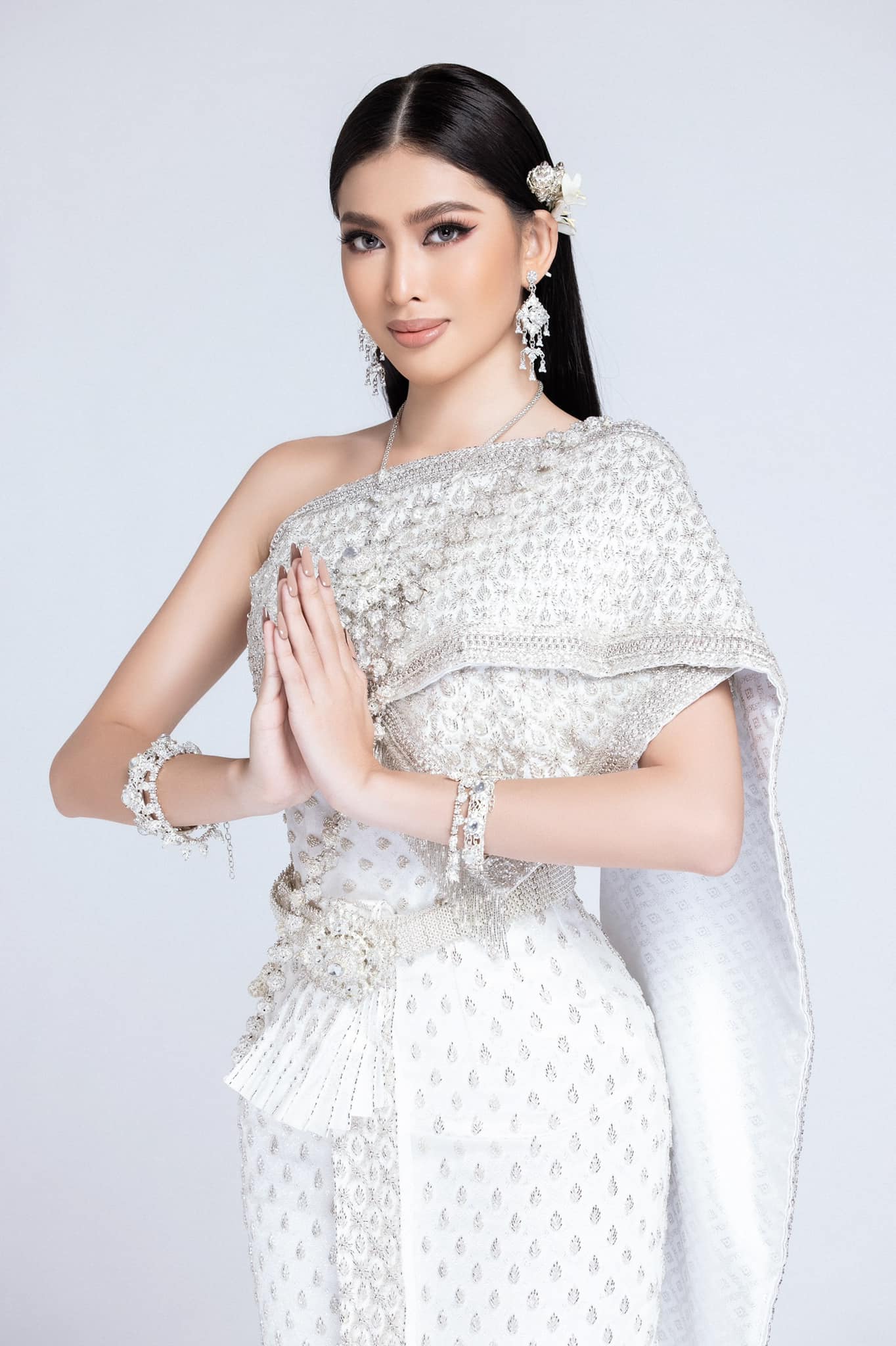 Hoa hậu Khánh Vân lọt Top 20 'Hoa hậu của các Hoa hậu' toàn cầu - Ảnh 7