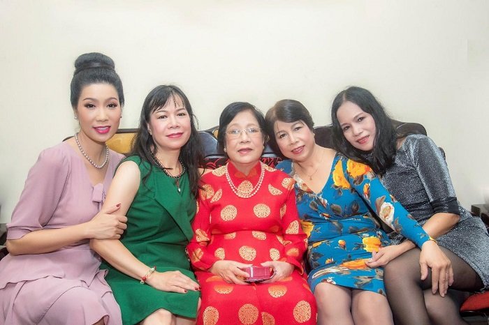 Mẹ ruột NSƯT Trịnh Kim Chi qua đời sau một thời gian chống chọi với bệnh tật.