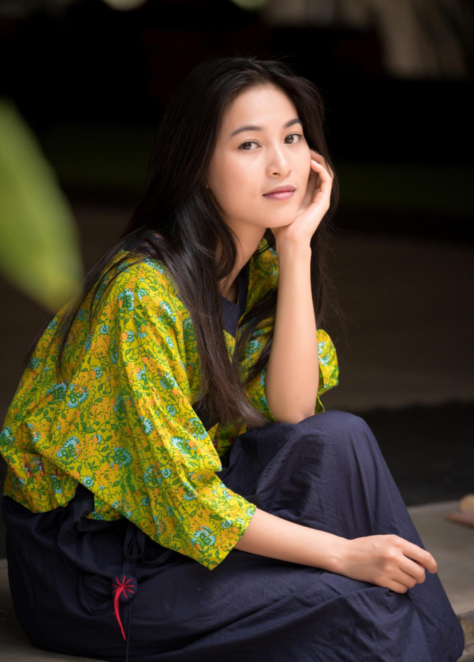 Nhan sắc Nhung Kate từ thuở 20 cho tới khi trở thành đả nữ màn ảnh Việt - Ảnh 13