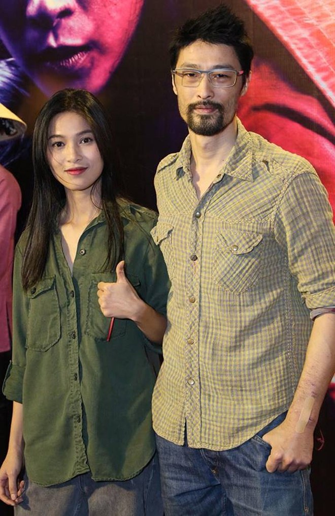 Nhung Kate được cho là hẹn hò với Johnny Trí Nguyễn từ năm 2012 sau khi có cơ hội hợp tác chung trong 'Bụi đời chợ Lớn'.