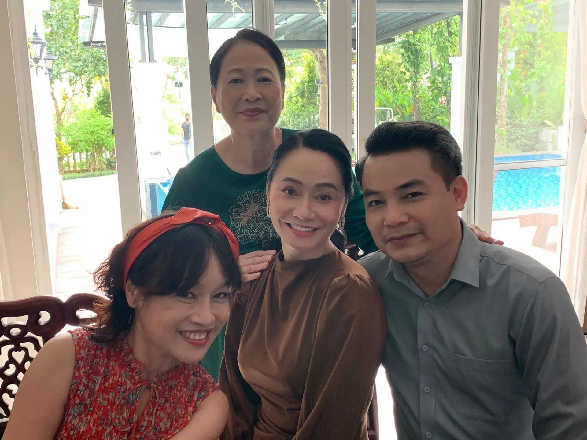 Hết làm sui gia trong Hương vị tình thân, Quách Thu Phương hội ngộ Tú Oanh trong dự án mới - Ảnh 1