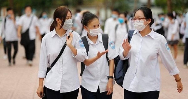 Hà Nội cho học sinh 5 khối đầu cấp - cuối cấp ngoại thành trở lại trường học trực tiếp từ ngày 8/11