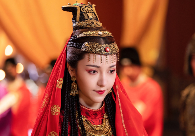 Nữ diễn viên Tái Mễ Nhiệt trong'Kim ngô vị: Thiên ma quỷ súc' (2020).