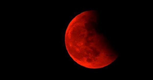 19/11: Siêu trăng máu dài nhất thế kỷ, phải 648 năm nữa mới gặp lại