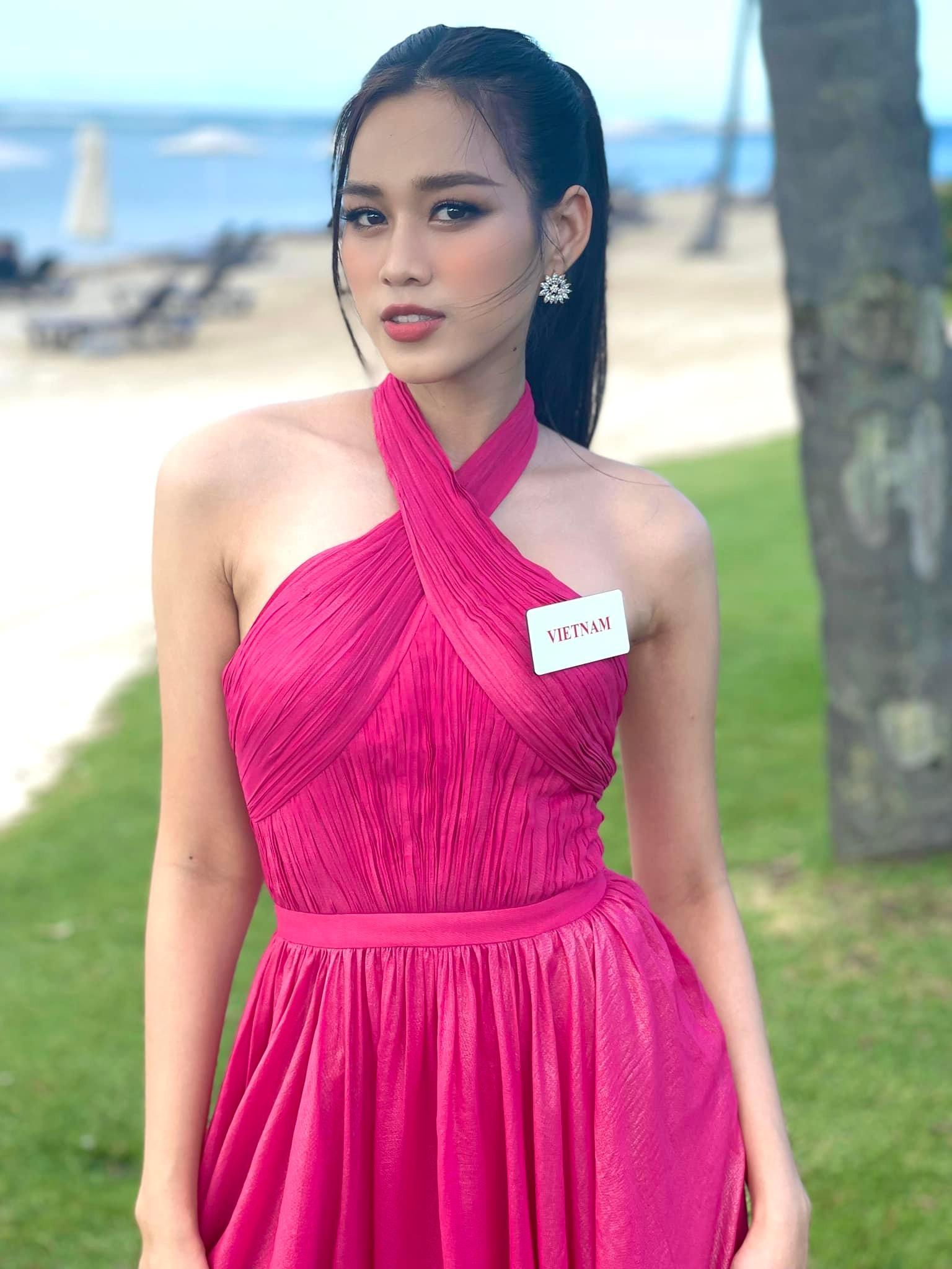 Đỗ Thị Hà là ai? Hoa hậu Việt Nam 2020 xuất thân nông dân, chân dài 1m11 - Ảnh 4
