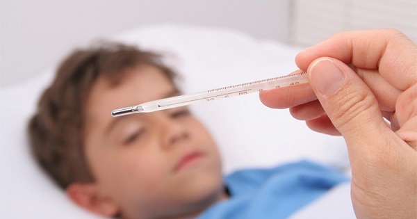 Chuyện lạ có thật: Cậu bé 9 tuổi hễ nhắc đến chuyện đi học là bị sốt 40 độ