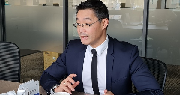 Cậu bé Sóc Trăng bị bỏ rơi, 30 năm sau trở thành nhân vật VIP tại nước Đức