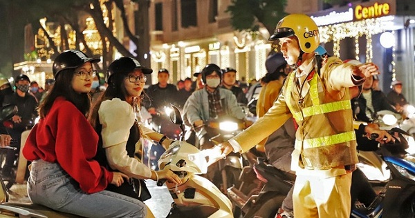 Hà Nội: Chi tiết 10 chốt cấm đường quanh Nhà thờ Lớn đêm Giáng sinh