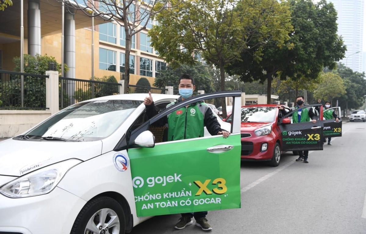Hành khách ở Hà Nội có thể sử dụng dịch vụ gọi xe hơi công nghệ GoCar từ 4/1 (Ảnh Gojek).