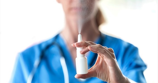 Phát minh thuốc dạng xịt mũi giúp ngăn lây nhiễm Covid-19 trong 8 giờ