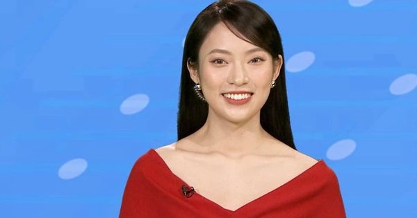 Khánh Vy lại tiếp tục khiến bố mẹ tự hào khi thử sức ở vai trò MC Thể thao