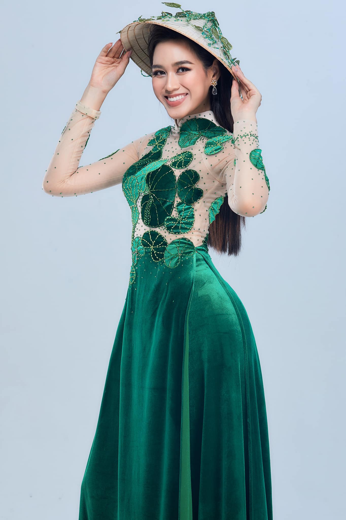 Đỗ Thị Hà gặp trục trặc tại phần thi giành vé vào Top 12 Miss World 2021 - Ảnh 2