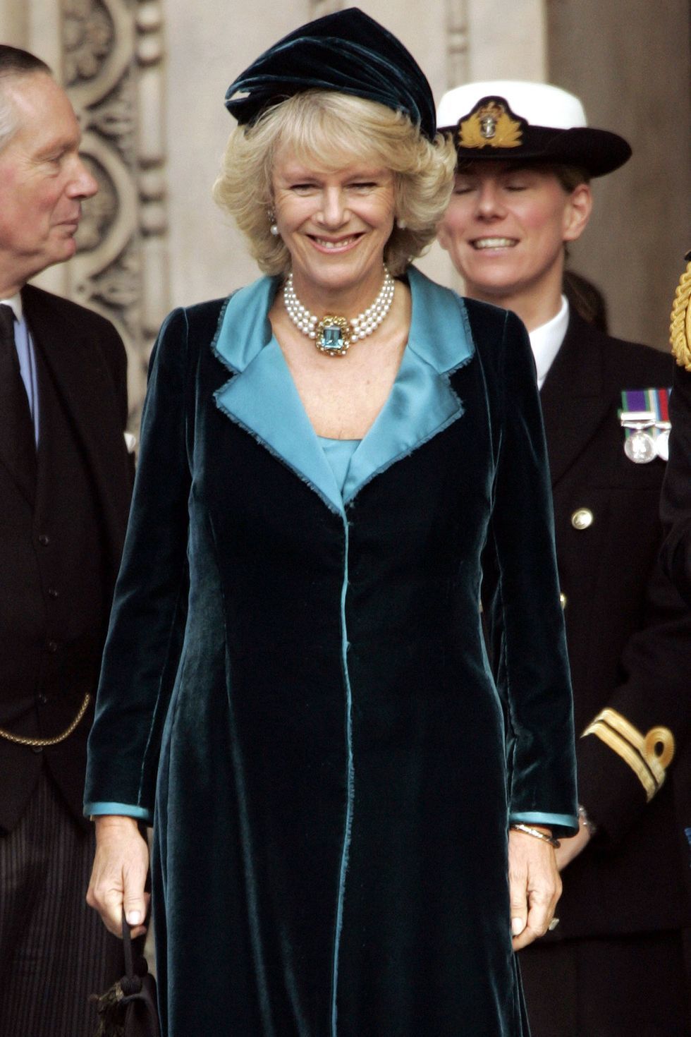 Hoàng tử William phản ứng khi mẹ kế Camilla được công nhận là hoàng hậu tương lai - Ảnh 3