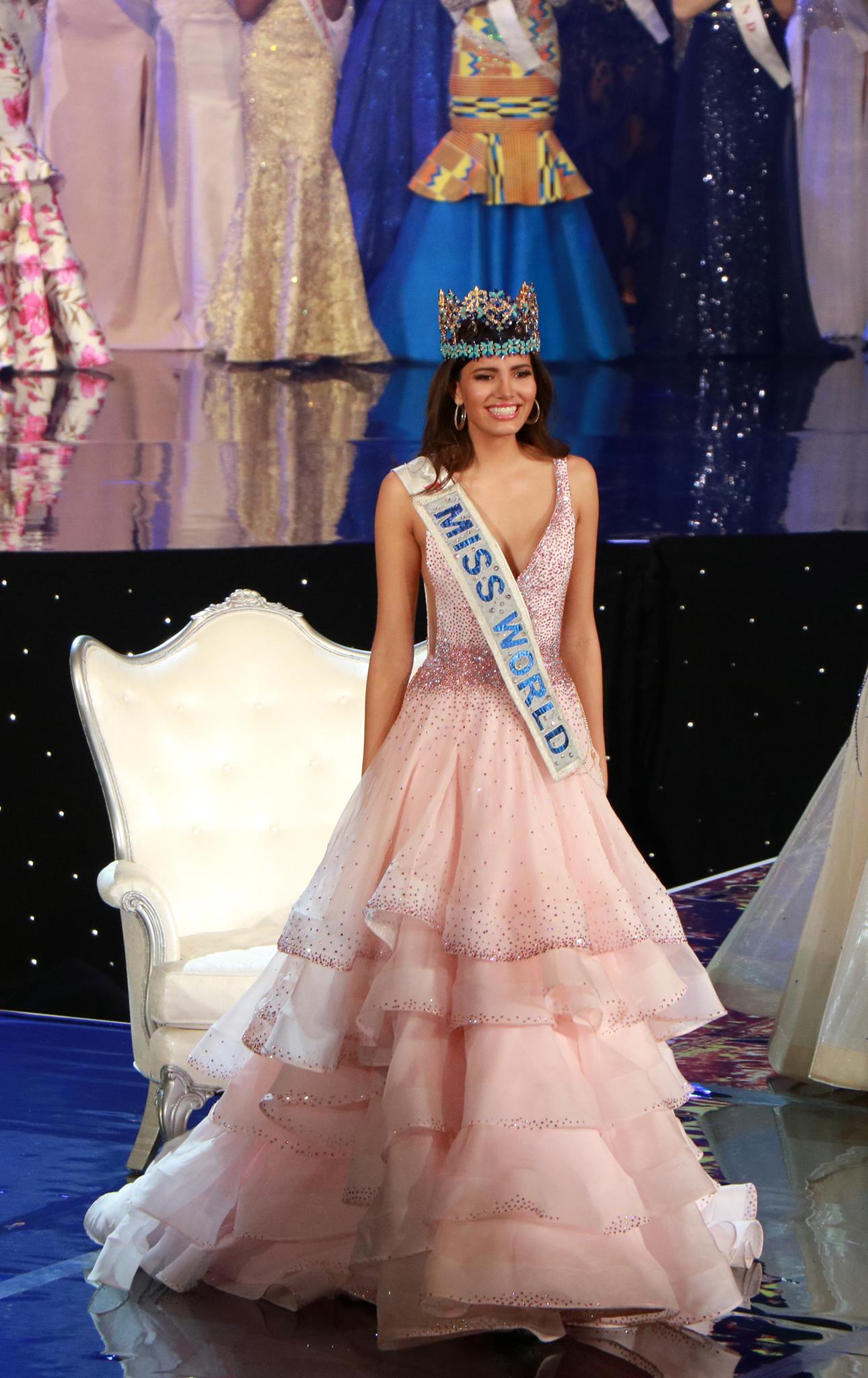 Stephanie Del Valle, Miss World 2016 đồng thời là chủ tịch đơn vị tổ chức cuộc thi tại Puerto Rico năm nay.