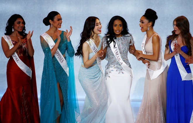 Lương Thùy Linh chia sẻ kỉ niệm thi Miss World, ủng hộ tinh thần Đỗ Thị Hà trước thềm Chung kết - Ảnh 2