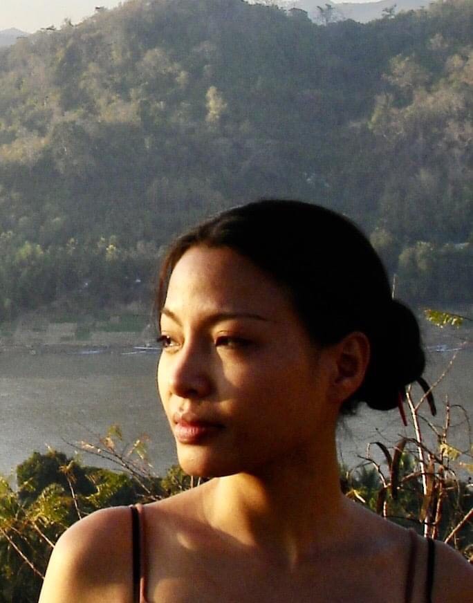 Dạ Thảo Phương là ai? Nữ nhà thơ đương đại tiêu biểu của Việt Nam, tác giả 'Bài thơ về 5 chiếc lá' - Ảnh 3