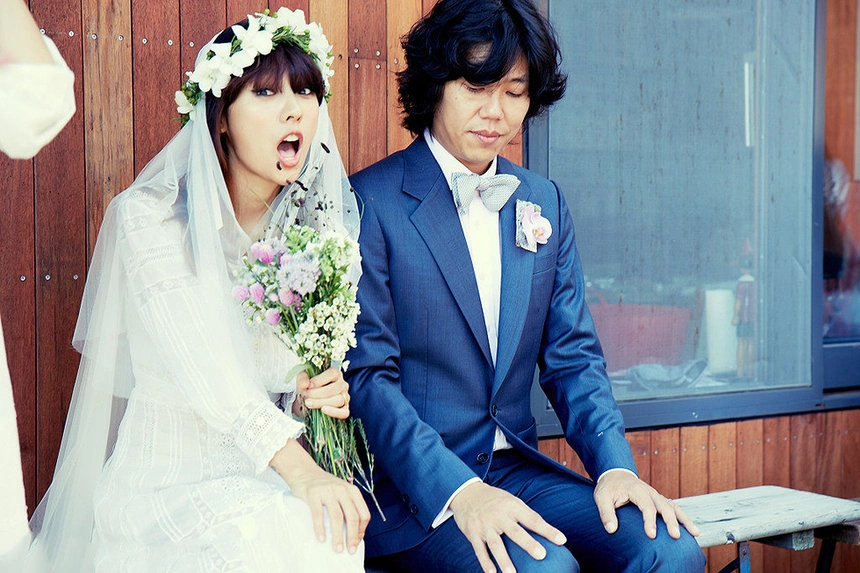 'Nữ hoàng' Lee Hyori tâm sự điều bất ngờ về cuộc sống vợ chồng sau 9 năm chung sống - Ảnh 2