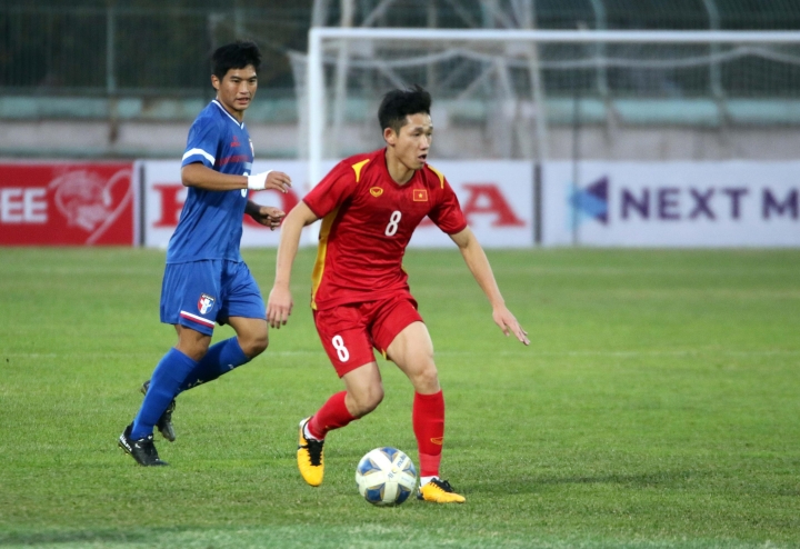 Tiểu sử cầu thủ Đỗ Hùng Dũng - đội trưởng tuyển U23 Việt Nam - Ảnh 7