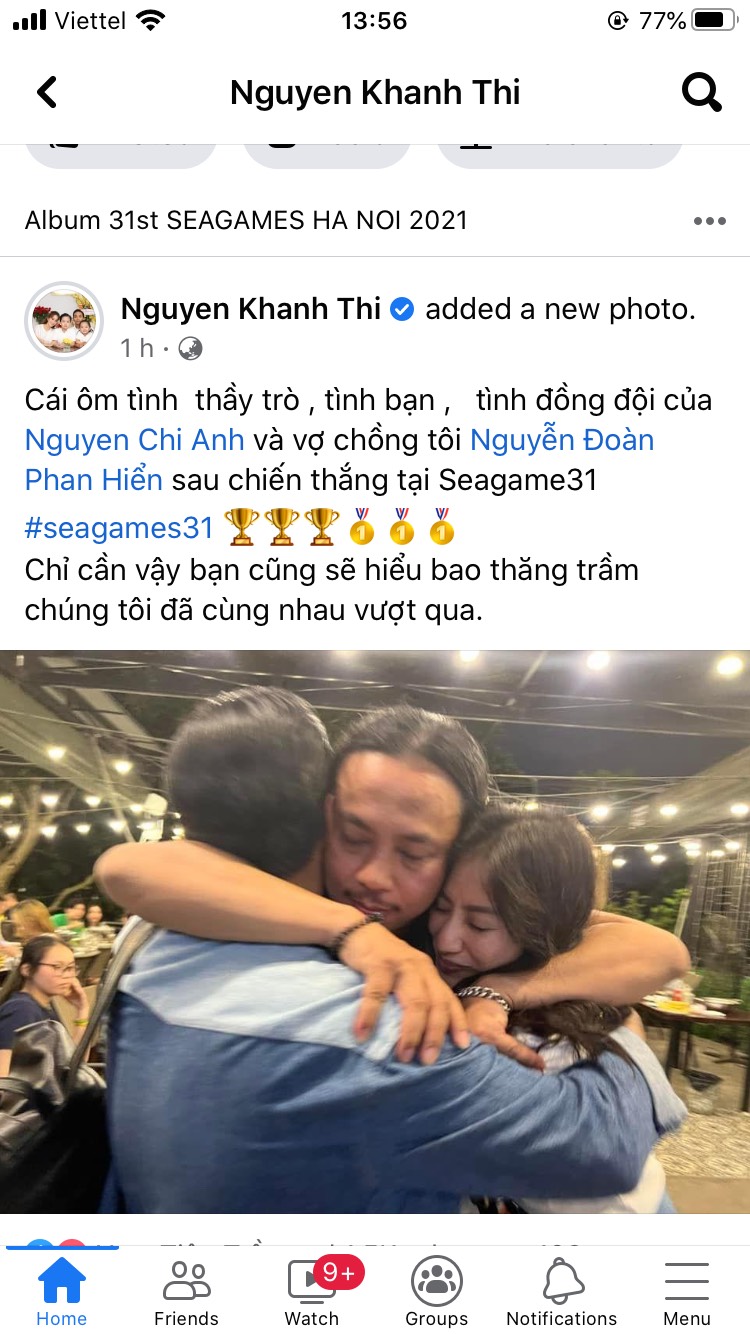 Khoảnh khắc đẹp của SEA Games 31: Khánh Thi ôm người yêu cũ và chồng nghẹn ngào, xúc động - Ảnh 1