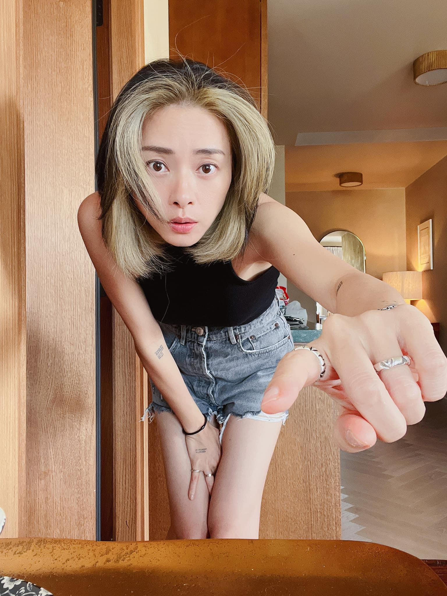 Ngô Thanh Vân hóa cô gái Gen Z, triết lý về những điều thanh xuân nên làm để vui vẻ, hạnh phúc - Ảnh 1