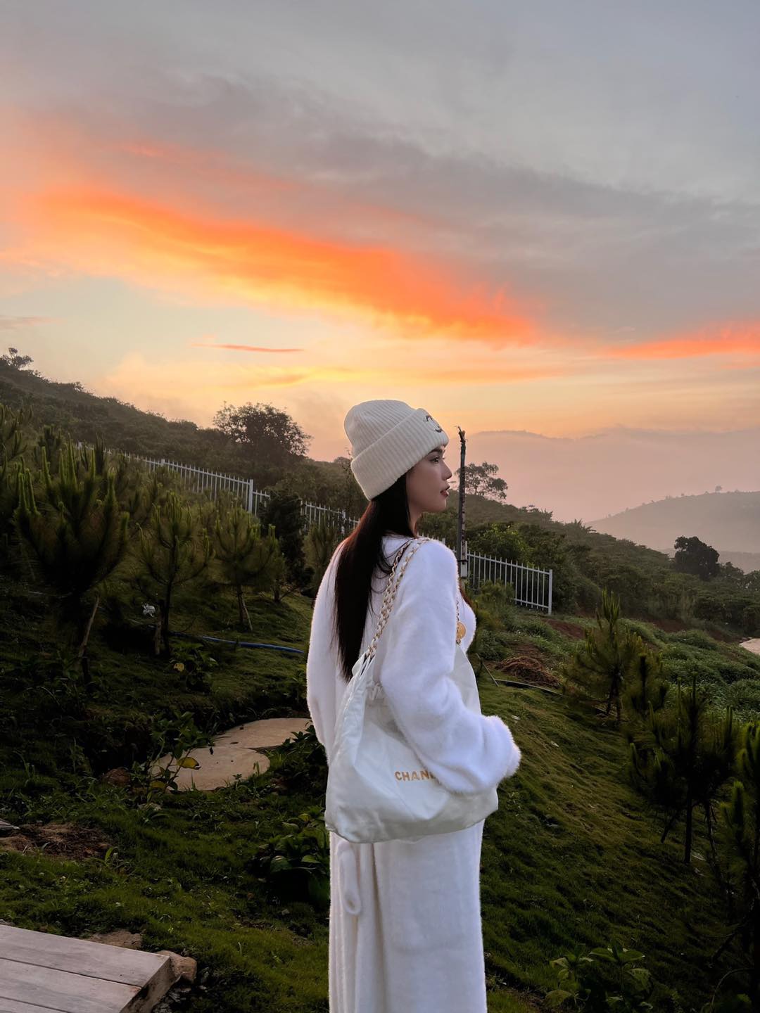 Buộc tháo dỡ 2 căn nhà trên 