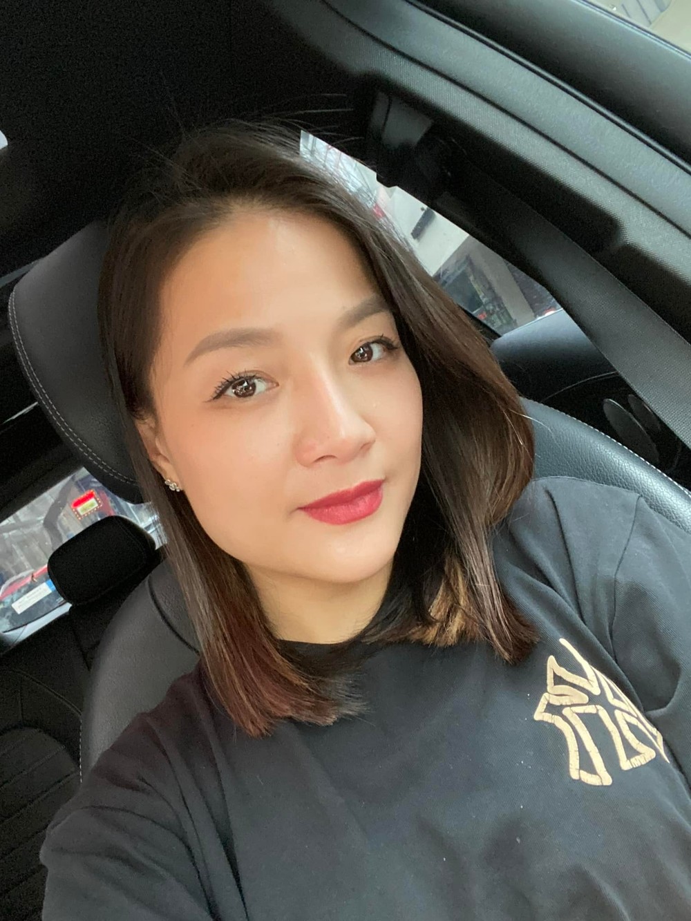 Trần Hà Thủy - bà mẹ đòi lại công lý cho con hot nhất TikTok là ai? - Ảnh 1