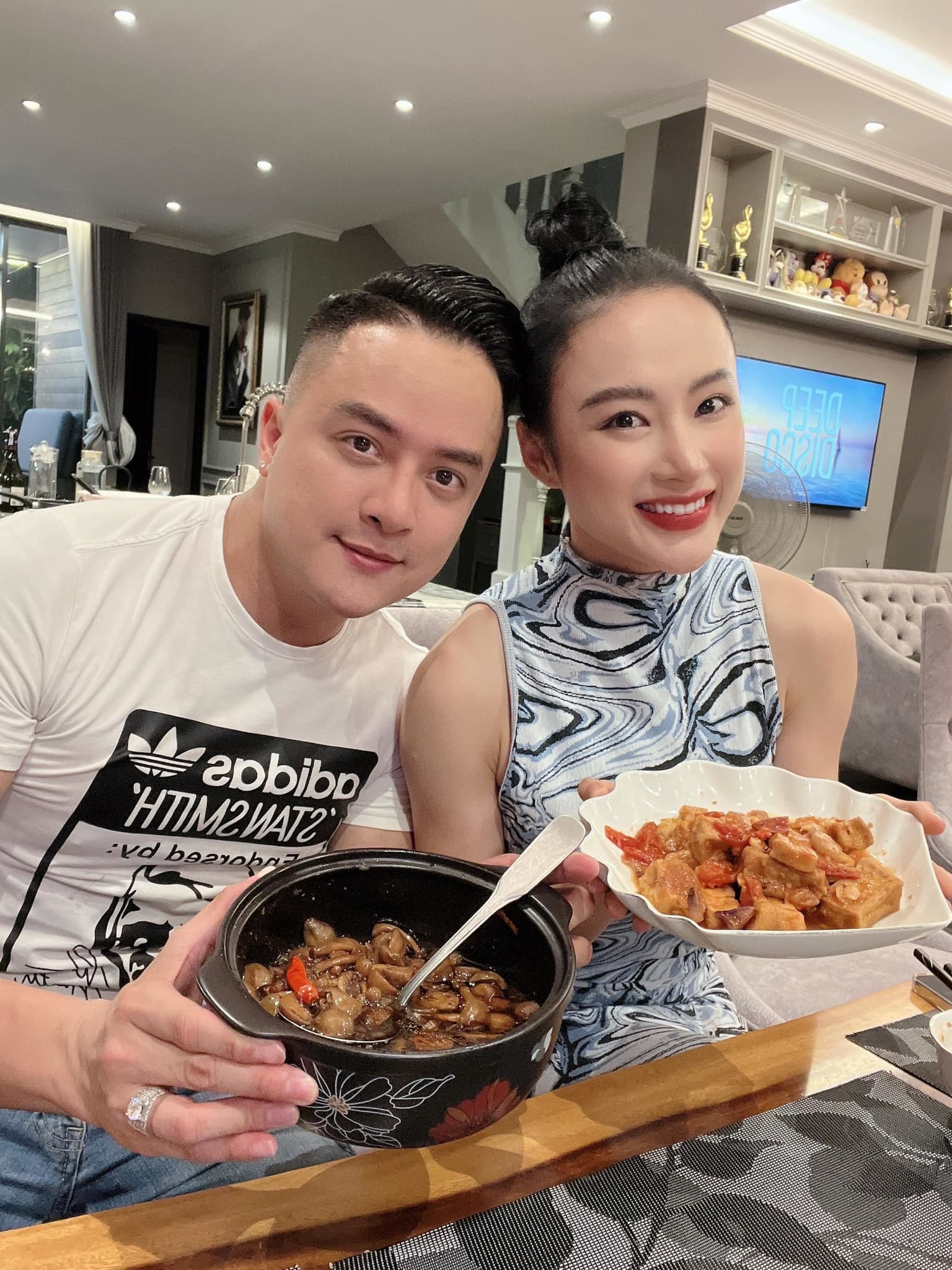 Angela Phương Trinh và Cao Thái Sơn như vợ chồng, hưởng tuần trăng mật trong khoảnh khắc cuối tuần - Ảnh 1