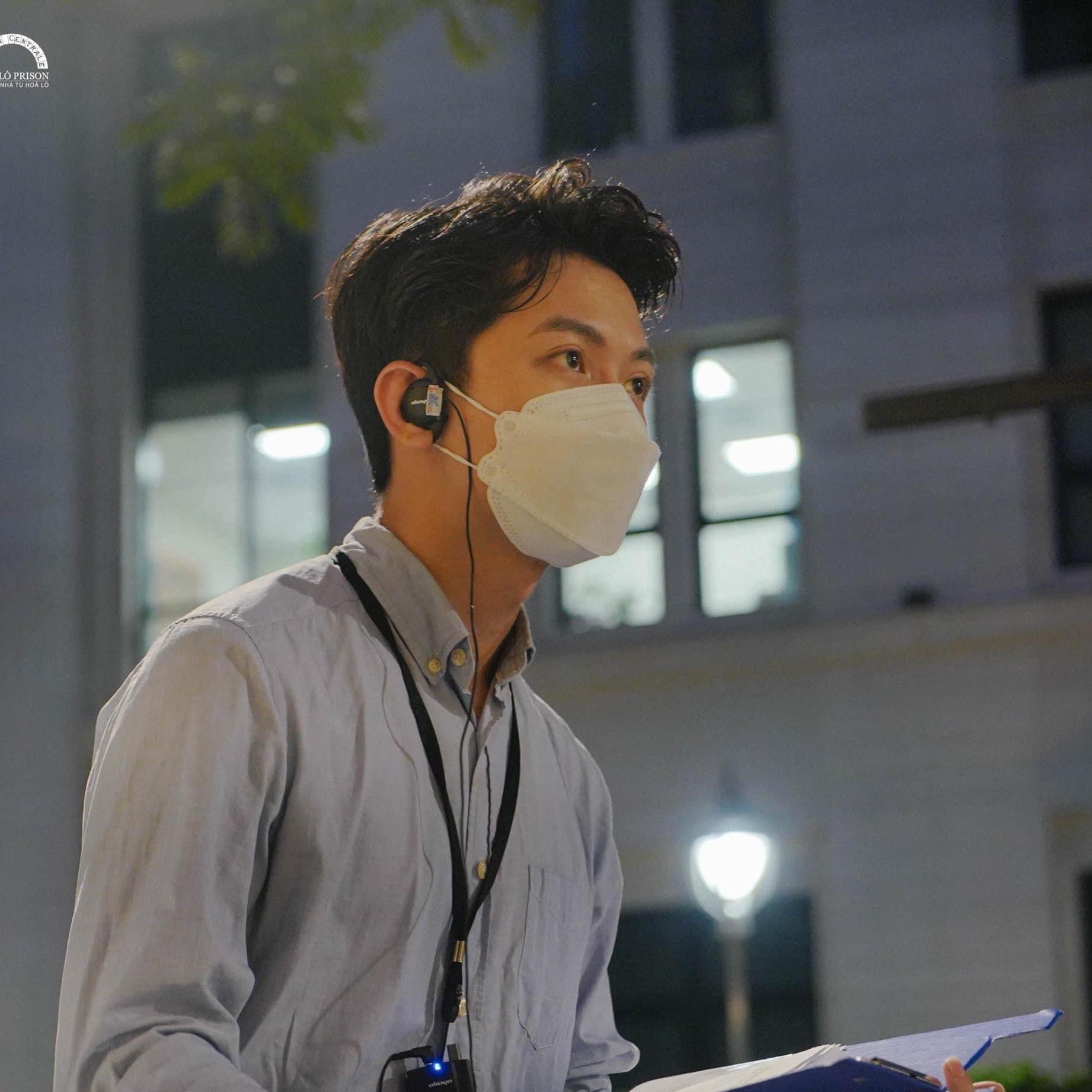 Nhân viên phụ trách tour Nhà tù Hỏa Lò gây sốt vì 