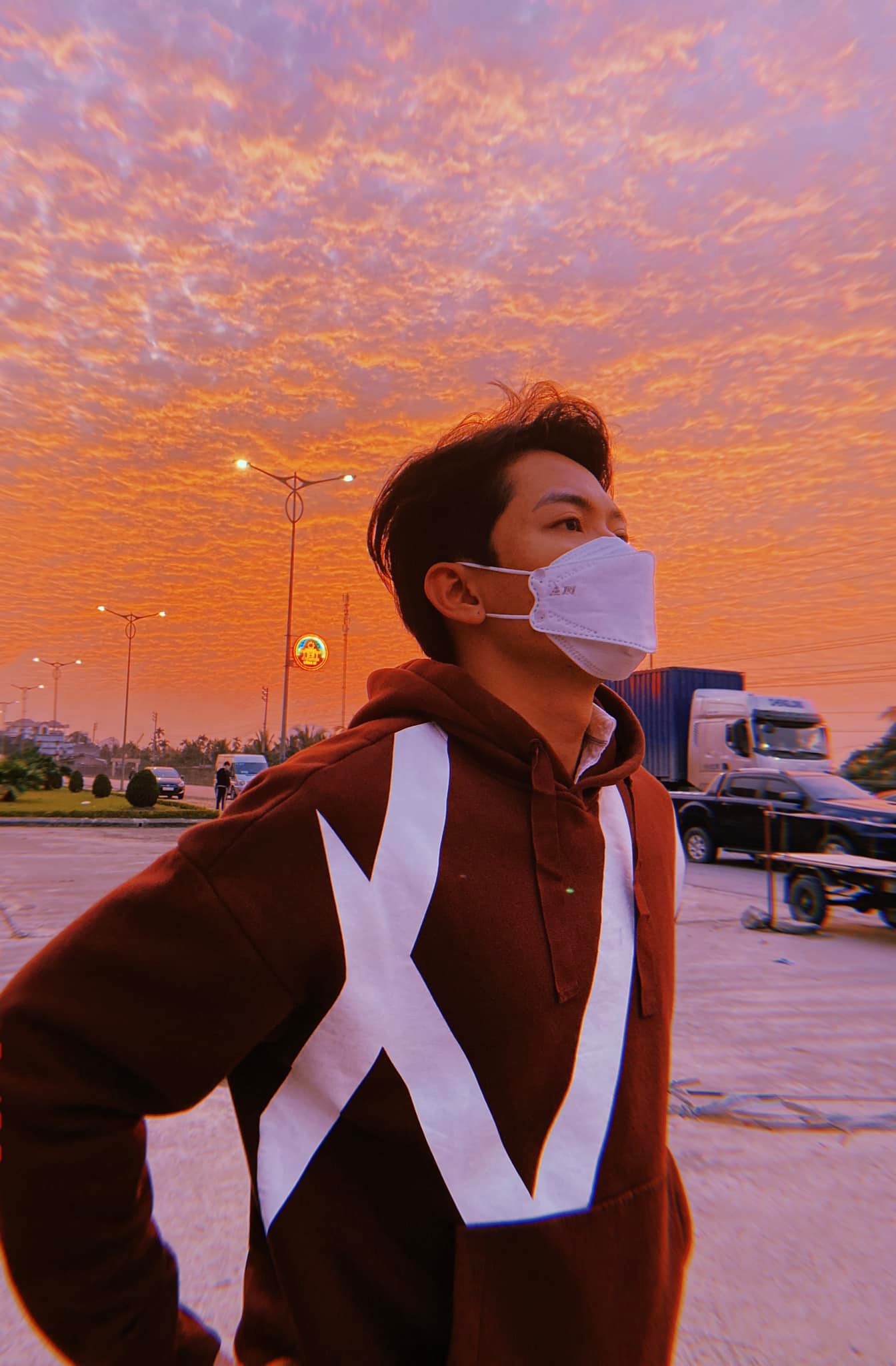 Nhân viên phụ trách tour Nhà tù Hỏa Lò gây sốt vì 