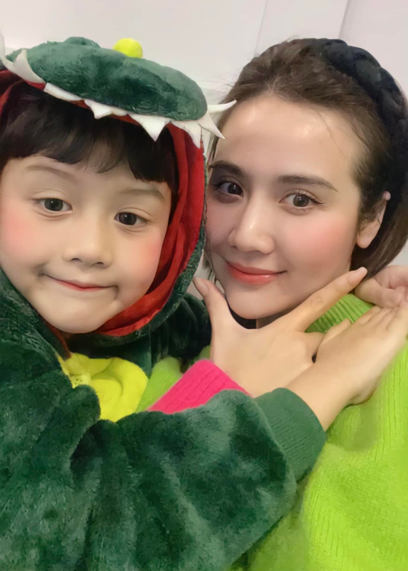 Huyền Lizzie dạy con - Ảnh 3