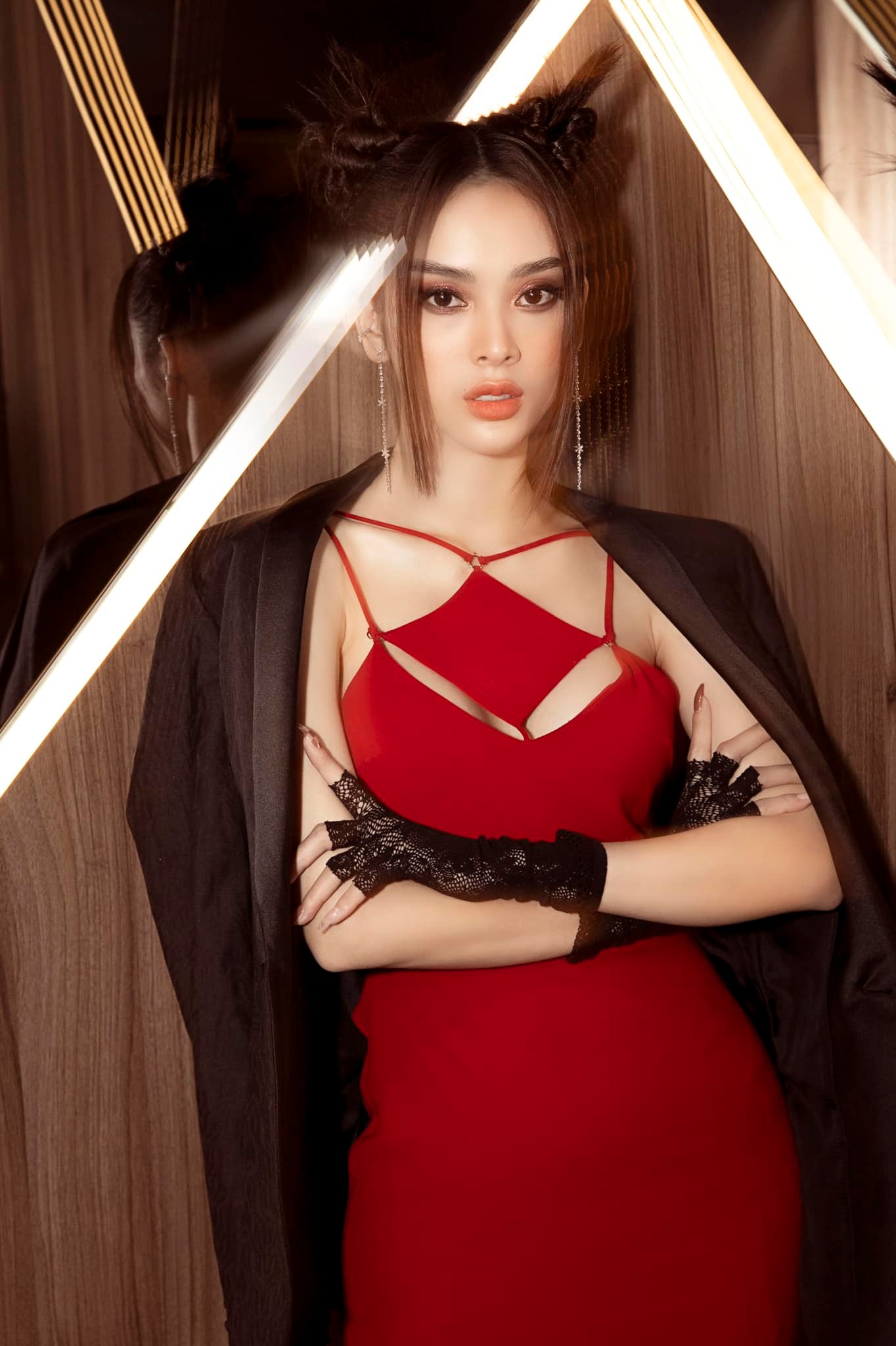 Nhan sắc trong veo của nữ chính mới gia nhập 