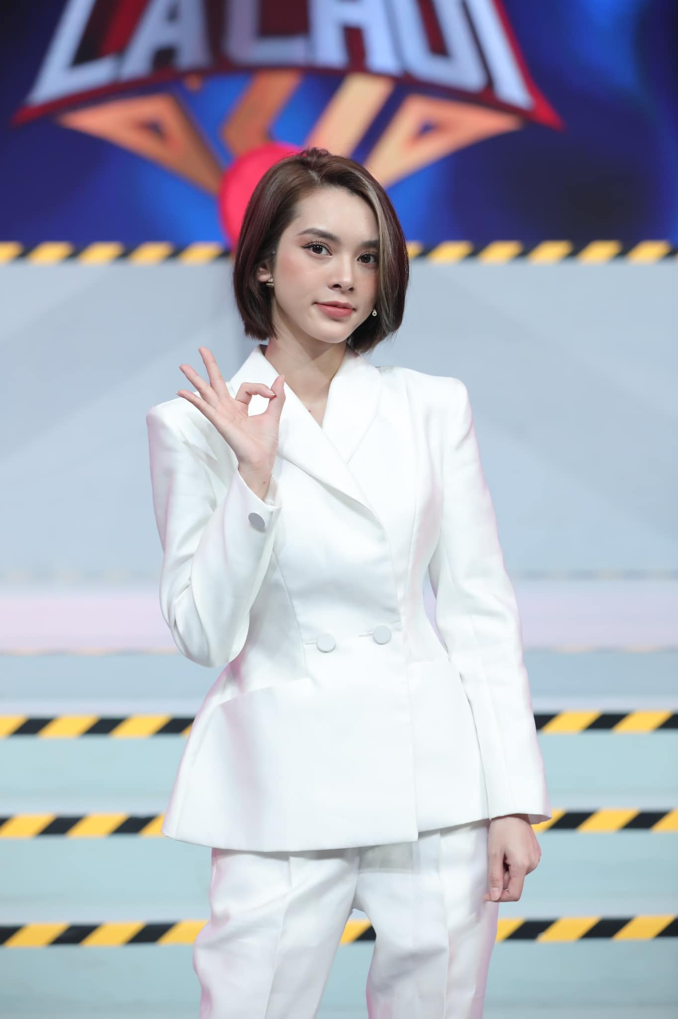 Nhan sắc trong veo của nữ chính mới gia nhập 