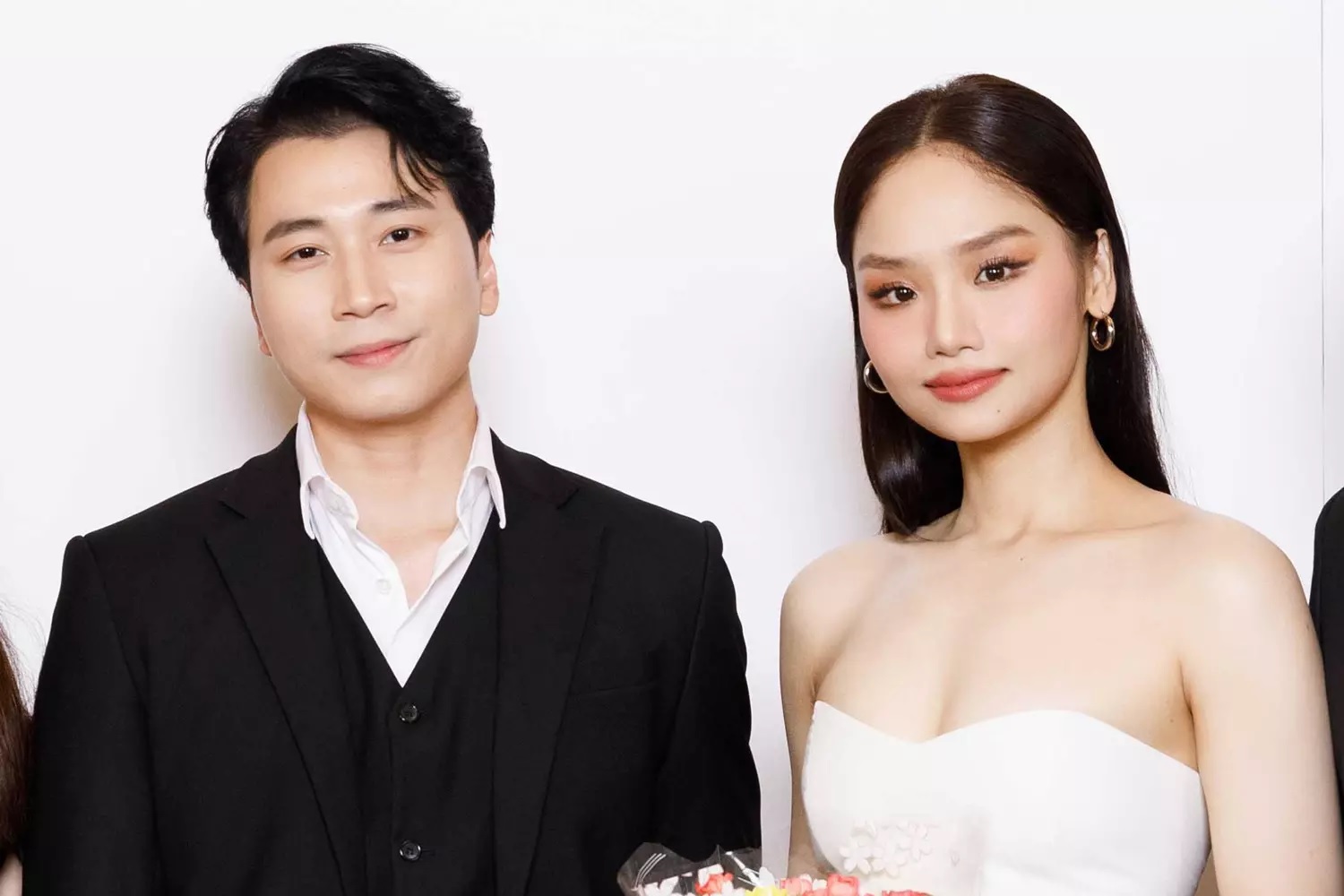 Karik úp mở về mối quan hệ với Miu Lê:  - Ảnh 1