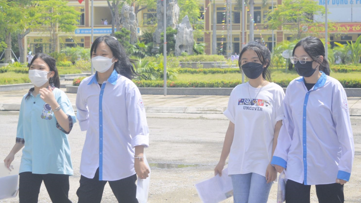 Tra cứu điểm thi tuyển sinh lớp 10 năm 2022 Thái Bình mới nhất