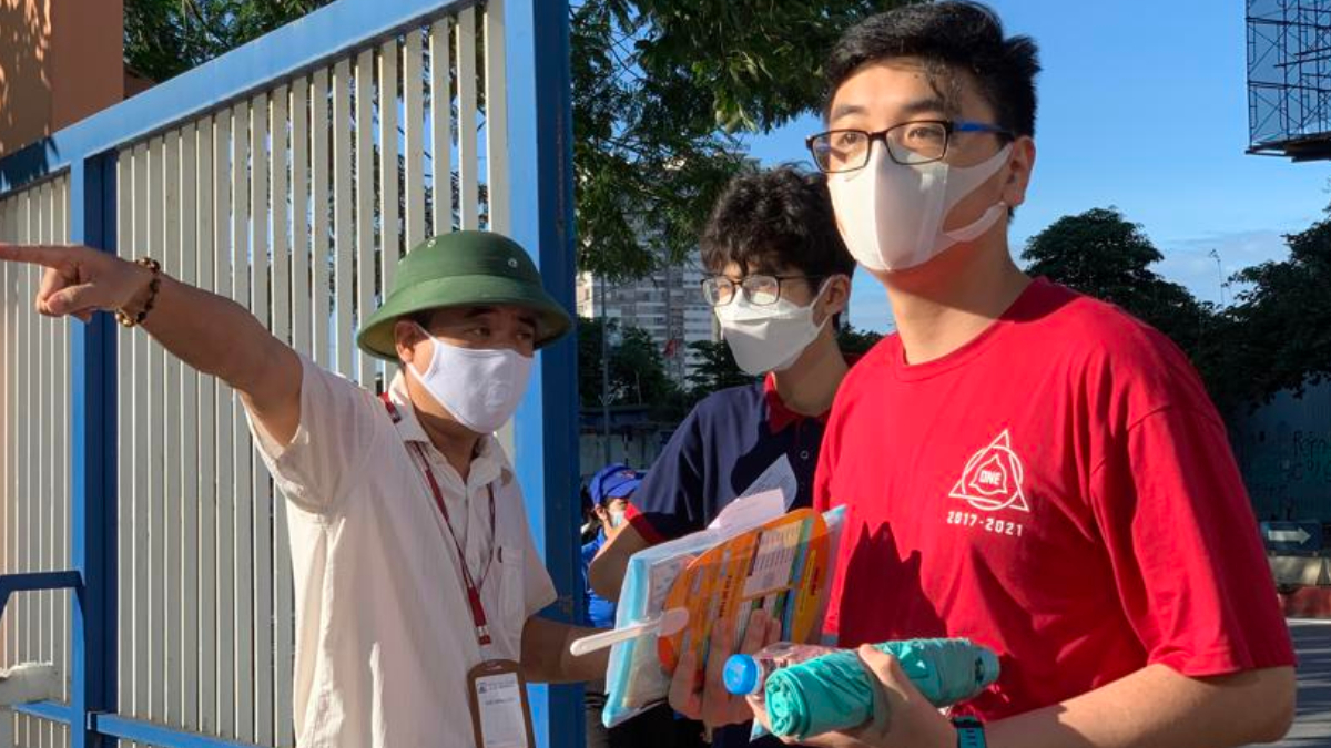 Đề thi môn Tiếng Anh kỳ thi vào lớp 10 THPT TP. Hà Nội 2022