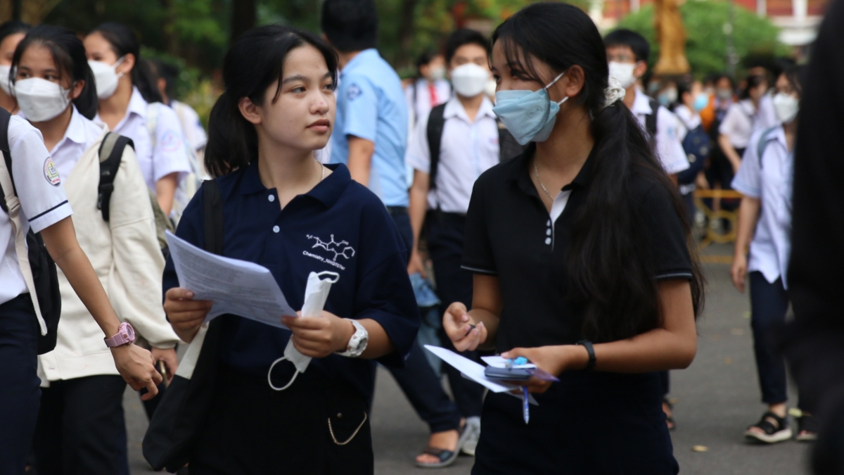 Tra cứu điểm thi tuyển sinh lớp 10 năm 2022 Thừa Thiên Huế mới nhất