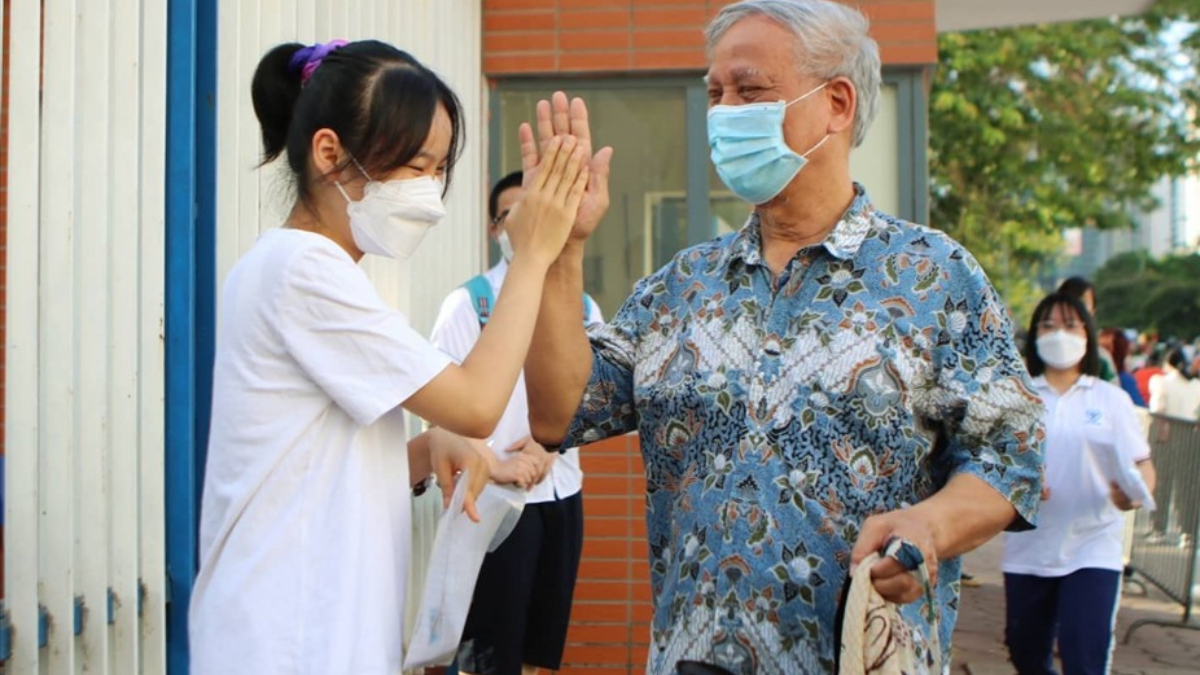 Đề thi môn Toán kỳ thi vào lớp 10 THPT TP. Hà Nội 2022