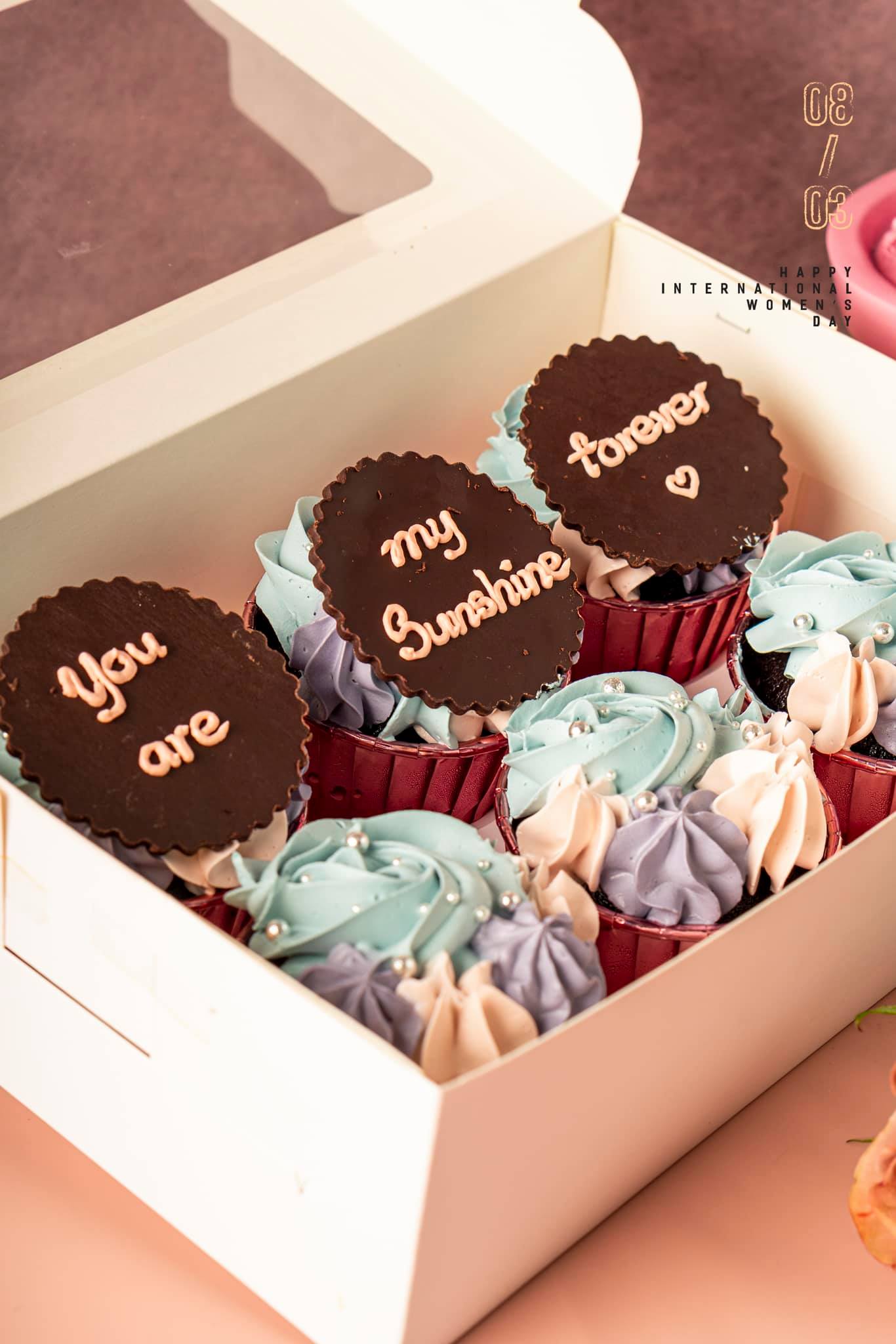 999+ Mẫu bánh sinh nhật đẹp, đơn giản hiện đại - Ảnh 4